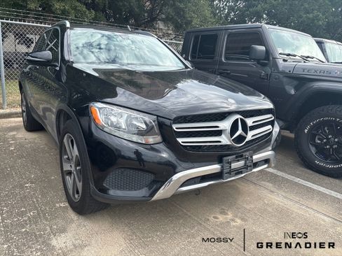 Used 2017 Mercedes-Benz GLC 300 image 1