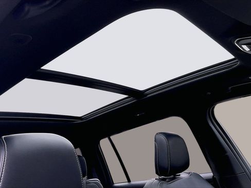 New 2026 Jeep Grand Cherokee L Limited image 15