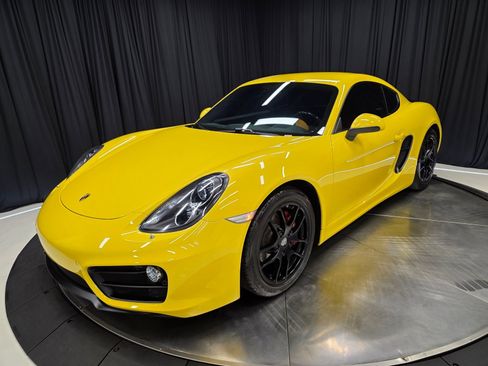 Used 2015 Porsche Cayman RWD image 46