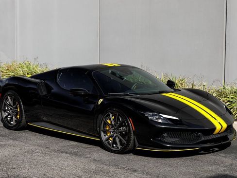 Used 2024 Ferrari 296 GTS image 7