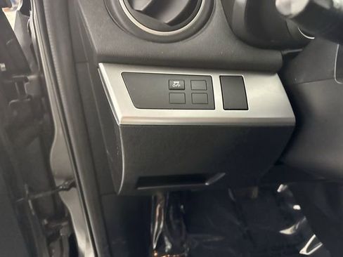 Used 2012 MAZDA MAZDA3 i Touring image 12