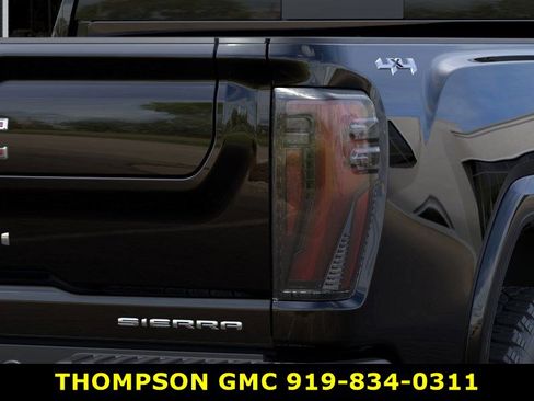 New 2026 GMC Sierra 2500 Denali Ultimate w/ Max Trailering Package image 11