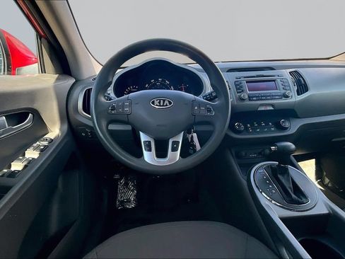 Used 2011 Kia Sportage LX w/ Convenience Pkg FWD image 8