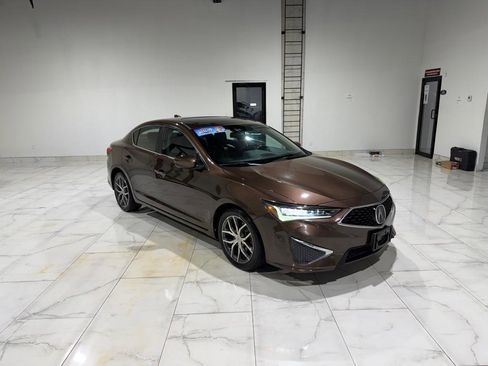 Used 2019 Acura ILX FWD image 3
