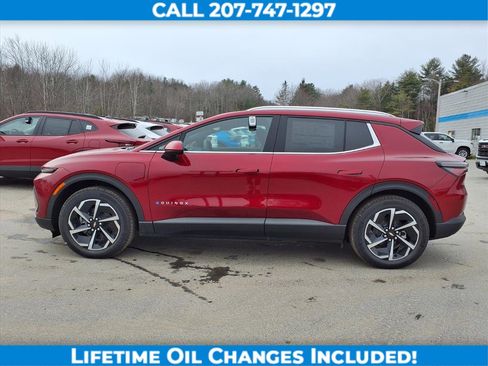 New 2026 Chevrolet Equinox EV LT image 9