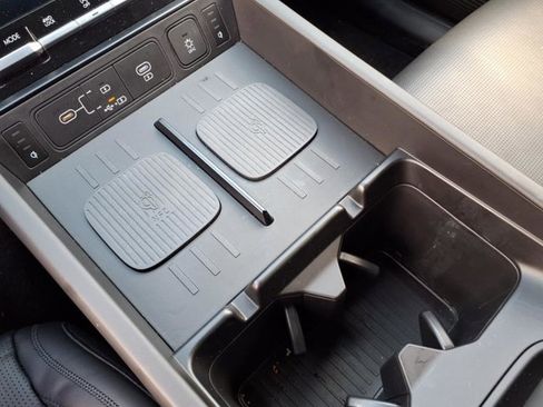 Used 2024 Hyundai Santa Fe Calligraphy image 23