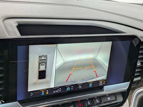 Used 2022 Chevrolet Silverado 1500 RST w/ Convenience Package II image 30