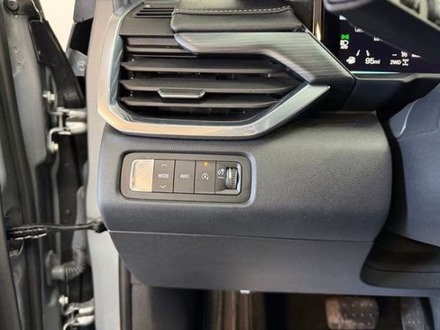 Certified 2024 GMC Acadia Elevation image 17