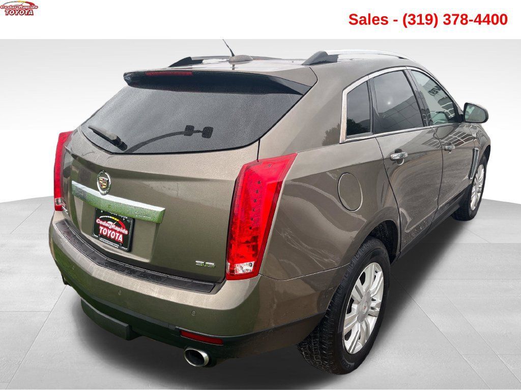 Used 2015 Cadillac SRX Luxury w/ Driver Awareness Package FWD image 7