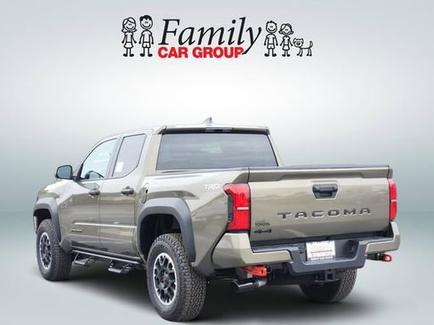 New 2026 Toyota Tacoma TRD Off-Road AWD/4WD image 3