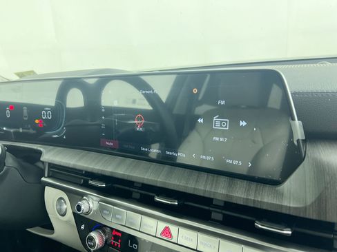 New 2025 Kia Telluride EX w/ EX Captain's Chair Package image 28