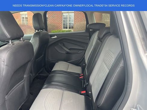 Used 2019 Ford Escape SE image 16
