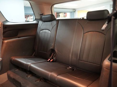 Used 2013 GMC Acadia Denali AWD/4WD image 32