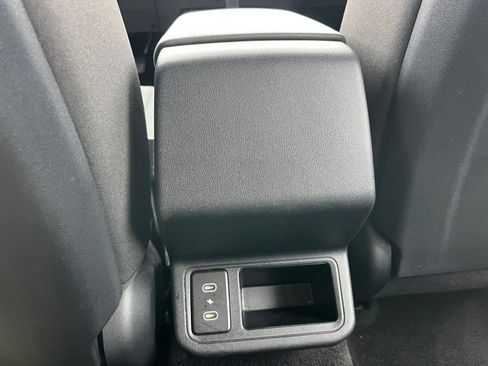 Used 2025 Kia K4 LXS image 22