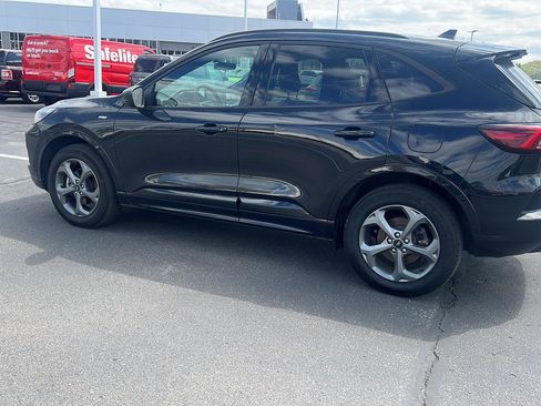 Used 2024 Ford Escape ST-Line w/ Tech Pack #1 AWD/4WD image 10