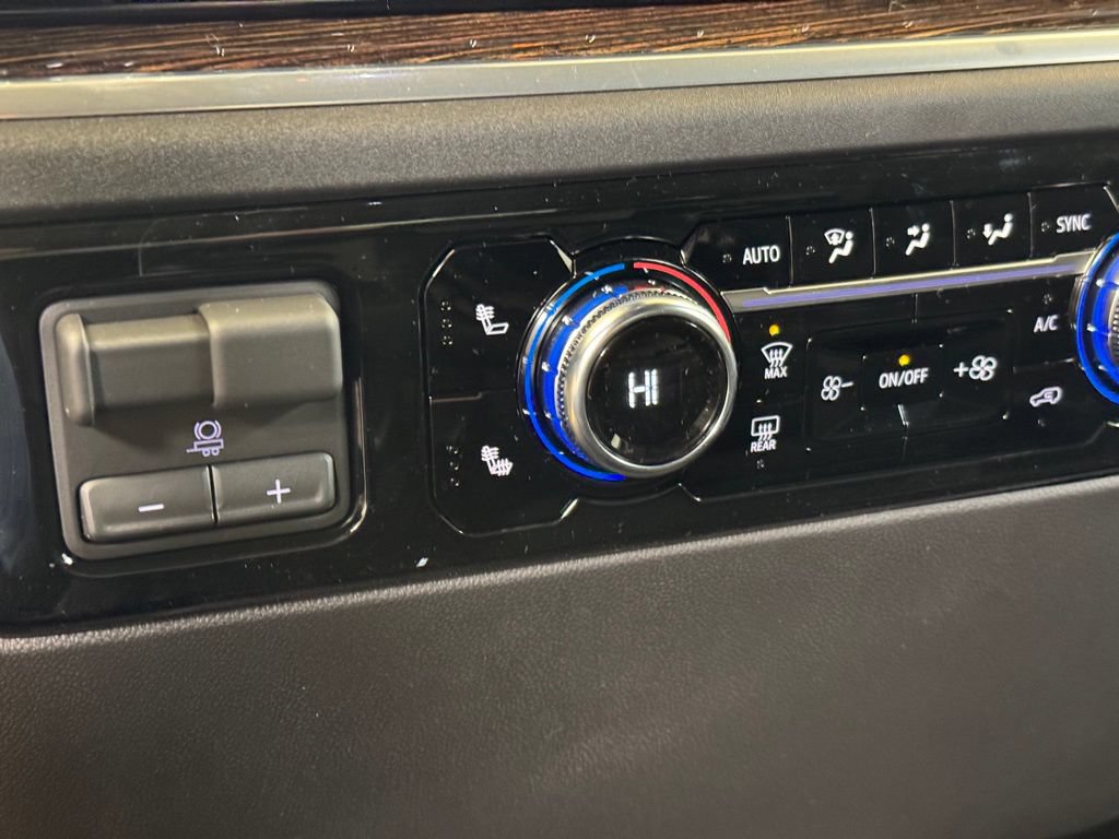 New 2026 GMC Sierra 1500 SLE AWD/4WD image 35