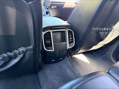Used 2014 Porsche Cayenne GTS AWD/4WD image 35