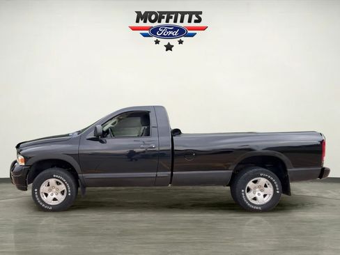 Used 2004 Dodge Ram 1500 Truck SLT w/ Sport Appearance Group AWD/4WD image 2