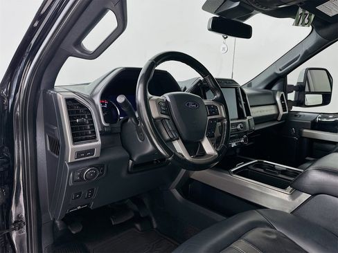 Used 2022 Ford F350 Platinum w/ FX4 Off-Road Package image 10