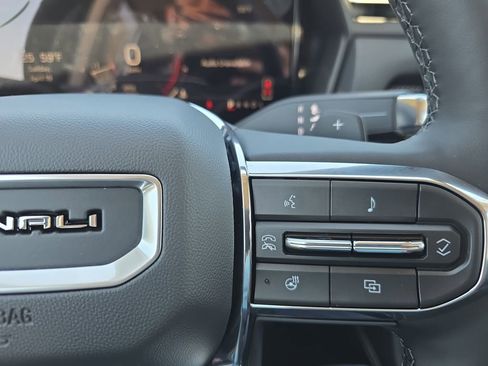 New 2026 GMC Terrain Denali AWD/4WD image 18