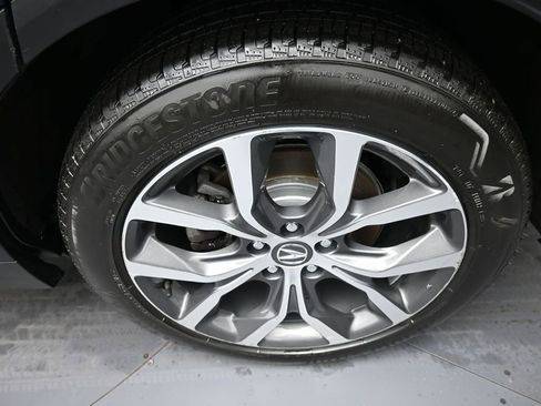 Certified 2023 Acura MDX SH-AWD w/ Technology Package image 15