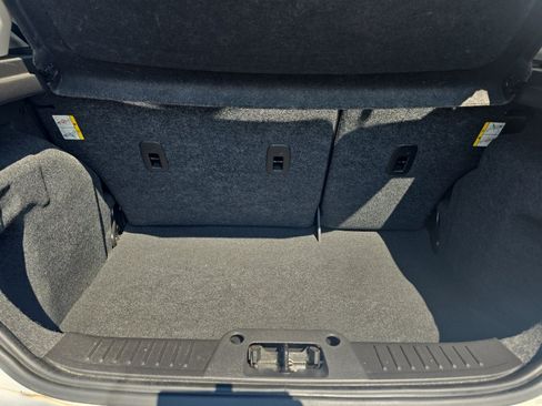 Used 2013 Ford Fiesta SE image 10