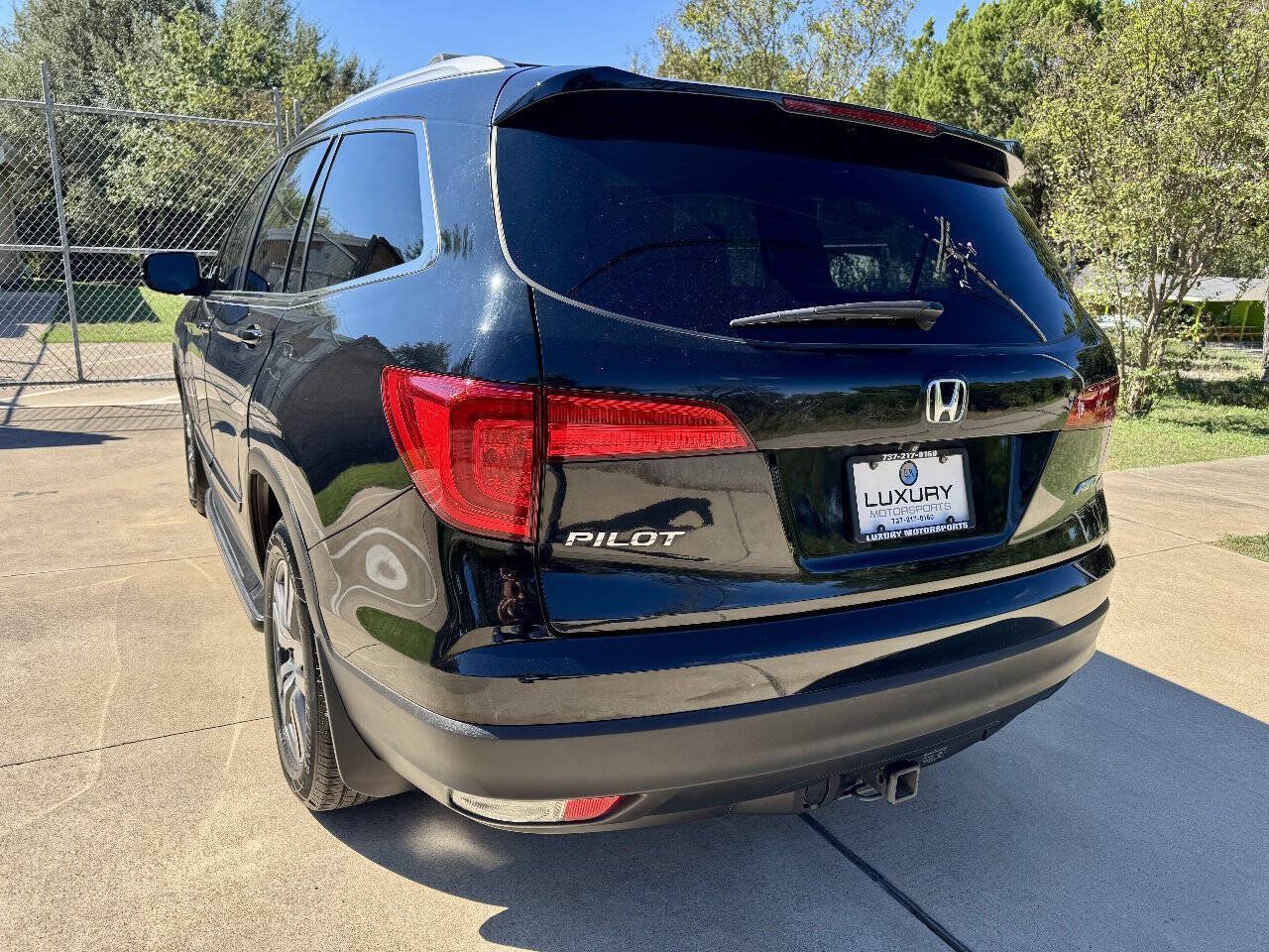 Used 2016 Honda Pilot EX-L image 10
