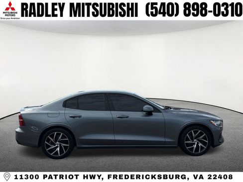 Used 2020 Volvo S60 T5 Momentum w/ Protection Package Premier FWD image 20