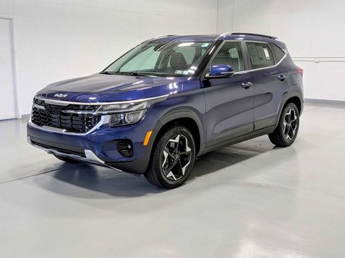 Certified 2024 Kia Seltos EX AWD/4WD image 1