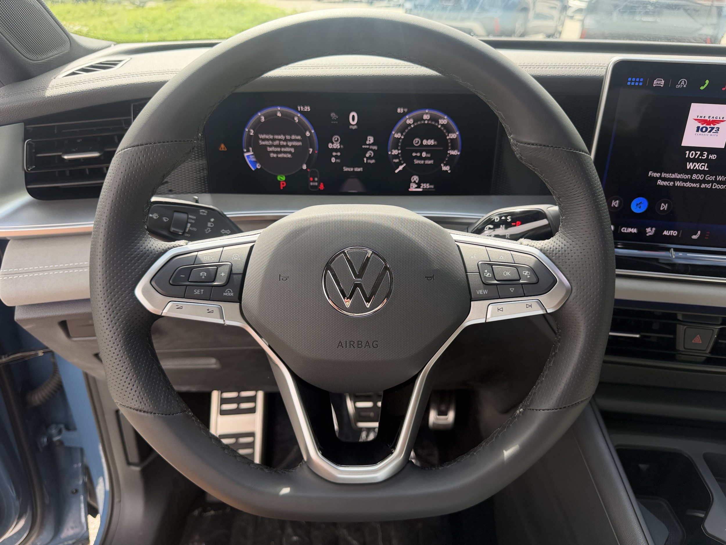 New 2026 Volkswagen Tiguan SE R-Line FWD image 33
