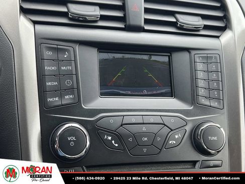 Used 2018 Ford Fusion S FWD image 21
