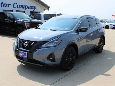 Used 2021 Nissan Murano SL image 1