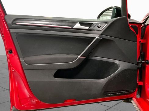 Used 2017 Volkswagen GTI Sport FWD image 21