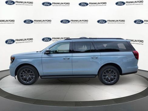 New 2026 Ford Expedition Max Platinum w/ Stealth Appearance Package AWD/4WD image 2