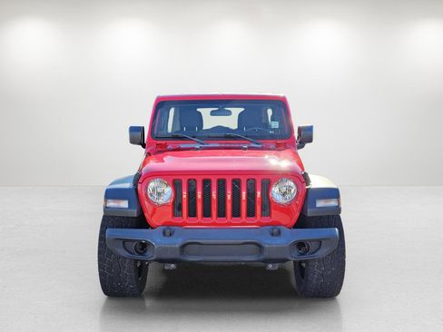Used 2018 Jeep Wrangler Unlimited Sport image 2