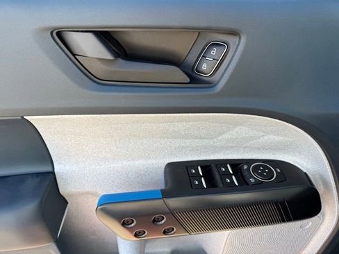 New 2026 Ford Maverick XLT image 10