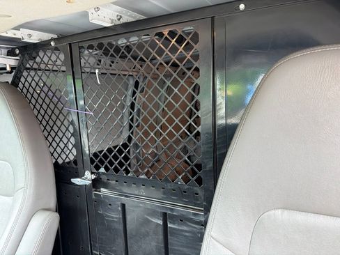 Used 2011 Chevrolet Express 1500 w/ Power Package RWD image 22