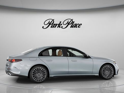 Used 2026 Mercedes-Benz E 350 Sedan image 24