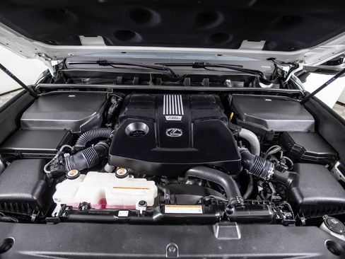 Used 2023 Lexus LX 600 4WD w/ Appearance Package image 51