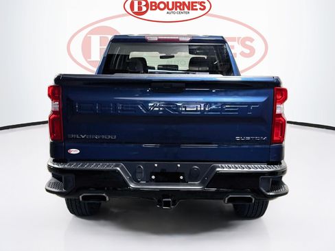 Used 2020 Chevrolet Silverado 1500 Custom Trail Boss w/ Custom Convenience Package AWD/4WD image 8