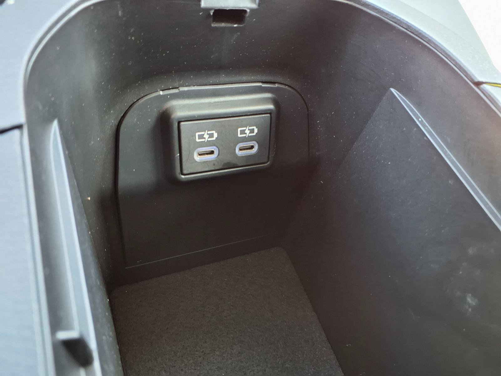 Used 2024 Toyota RAV4 XLE Premium w/ Weather Package AWD/4WD image 14