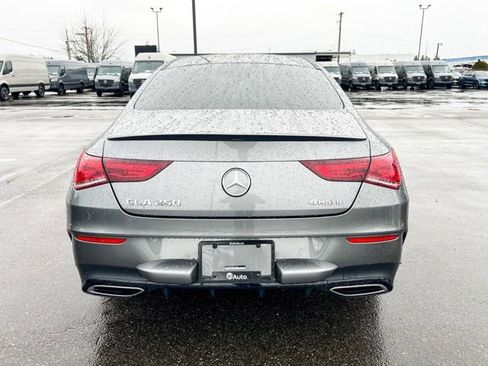 Used 2022 Mercedes-Benz CLA 250 4MATIC image 7