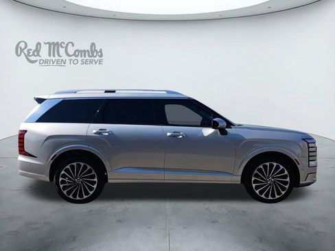 New 2026 Hyundai Palisade Calligraphy FWD image 6