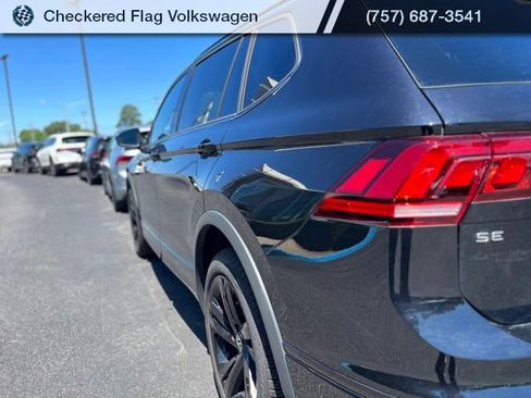Used 2024 Volkswagen Tiguan SE R-Line w/ MDO Package, Two-Row AWD/4WD image 8