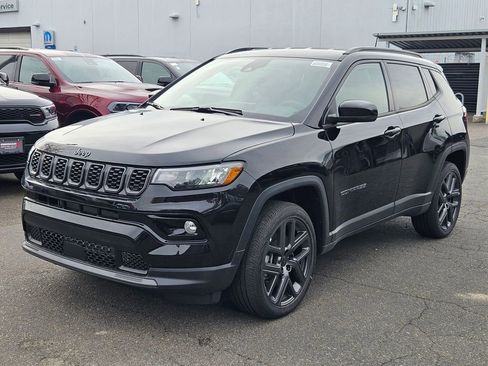New 2026 Jeep Compass Limited image 3