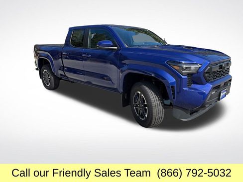 New 2025 Toyota Tacoma TRD Sport w/ TRD Sport Upgrade Package image 8