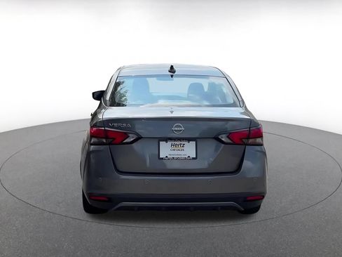 Used 2025 Nissan Versa SV FWD image 12