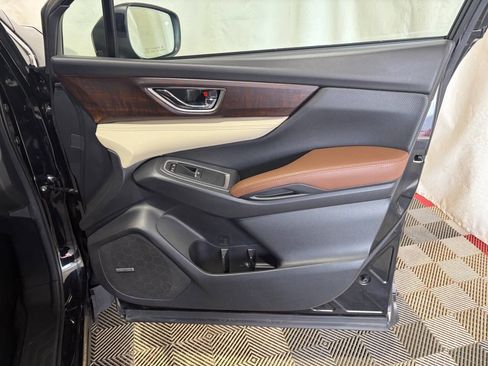 Used 2020 Subaru Ascent Touring w/ Popular Package #3 image 12
