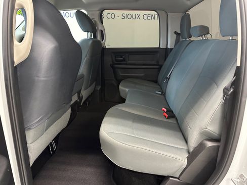 Used 2016 RAM 1500 Express image 12