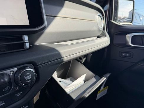 New 2026 Jeep Gladiator Willys image 30